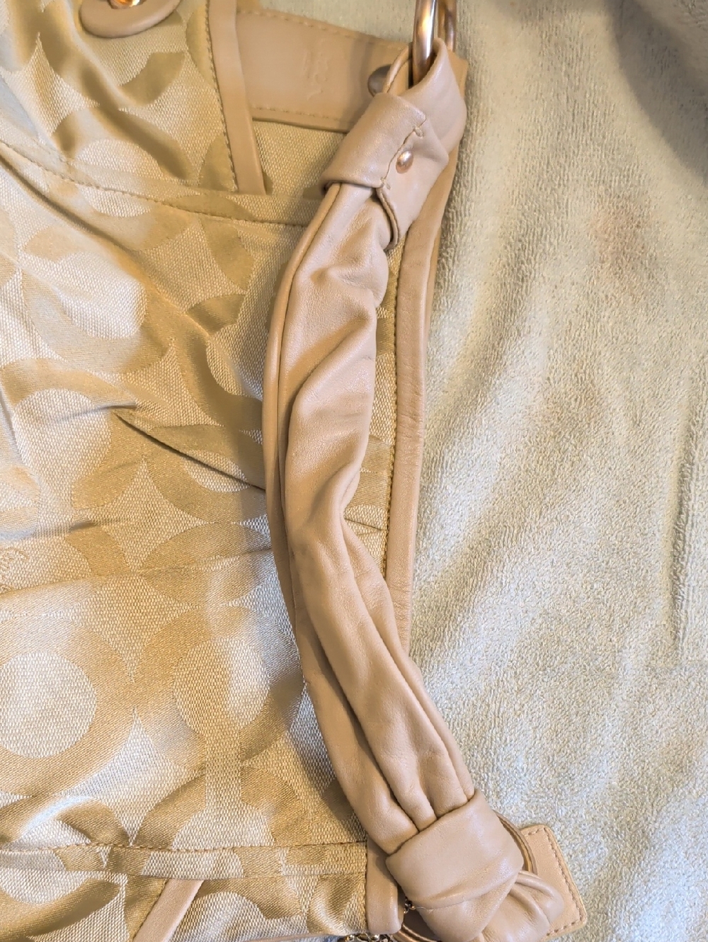 Coach Beige Signature Jacquard Shoulder Bag - Picture 6 of 8